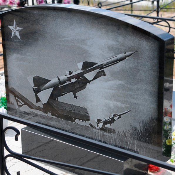 Памятники для военных